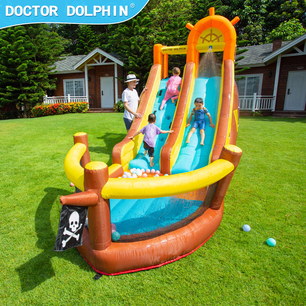 Doktor Delfin Statek Piracki Z – Kids Outdoor Inflatable recenzja i cena