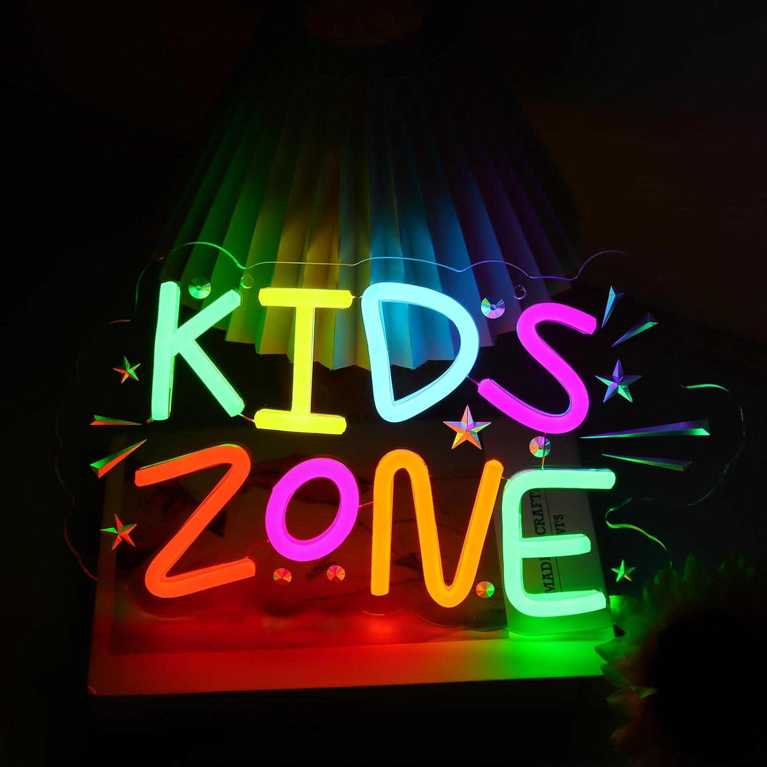 Neonowy Znak LED dla Dzieci, L – Kids Outdoor Zone recenzja i cena